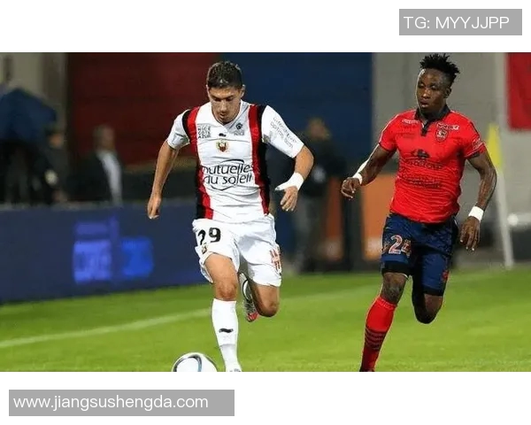 戈亚斯主场迎战米内罗期待精彩对决双方争夺宝贵积分之战